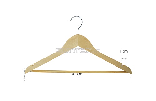 Sử dụng móc treo quần áo bằng gỗ: lựa chọn tuyệt vời?