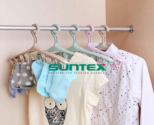Lợi ích của móc nhựa treo quần áo trẻ em