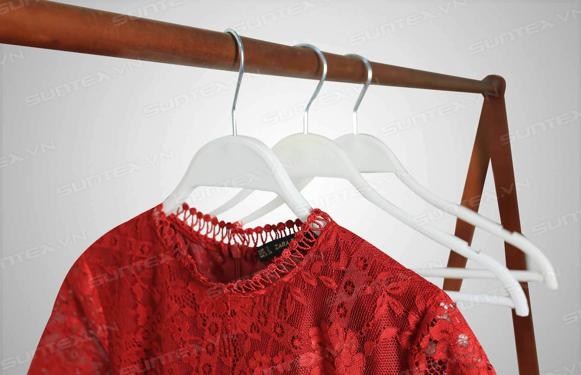 Ở đâu cung cấp móc treo nhung đẹp nhất thị trường?