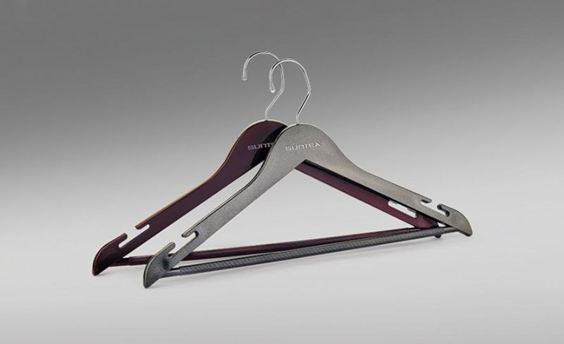 Đặt mua móc treo chất lượng tại địa chỉ sản xuất móc treo theo yêu cầu uy tín 