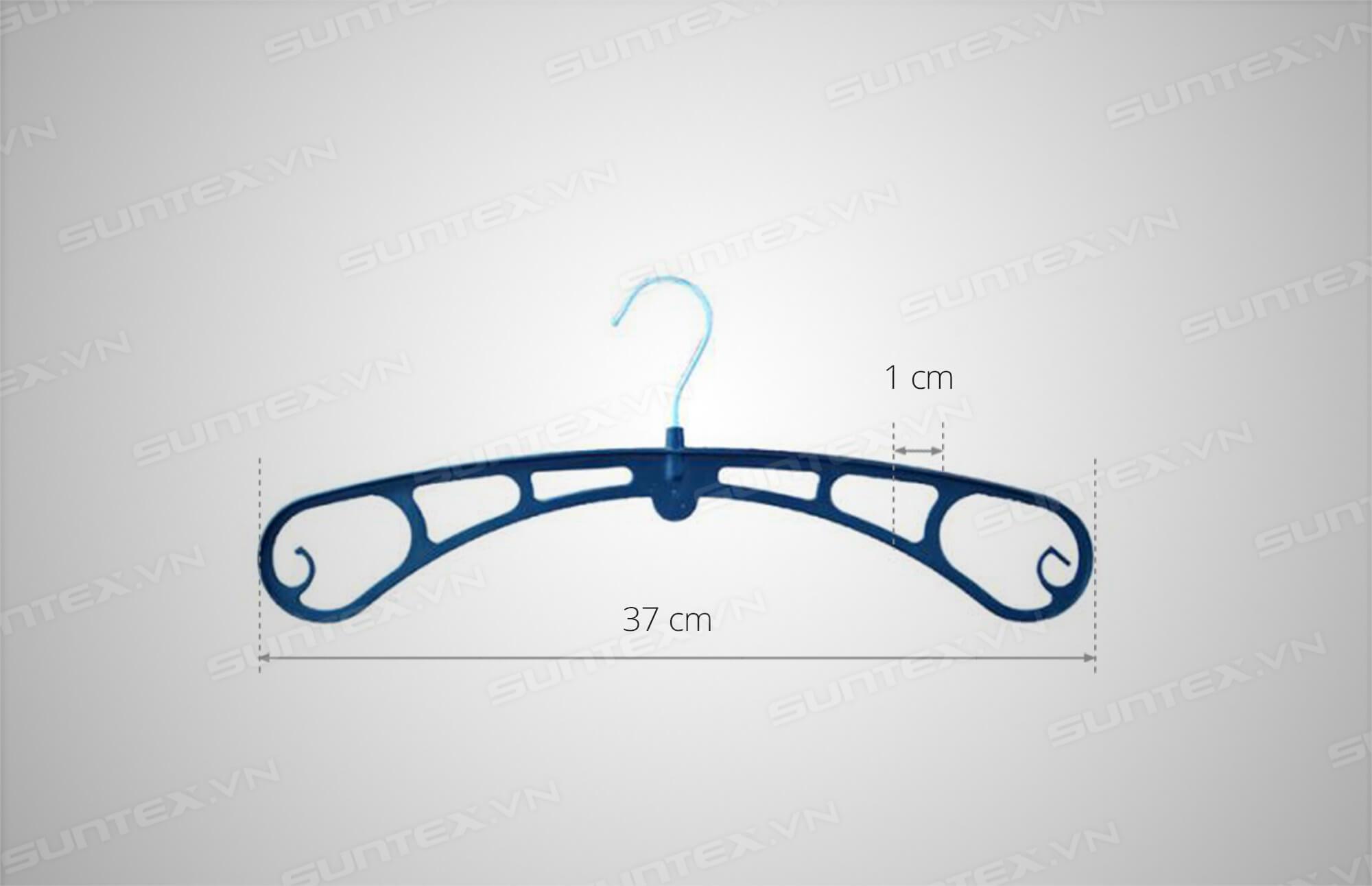 Những loại móc treo áo - váy bạn có thể sử dụng