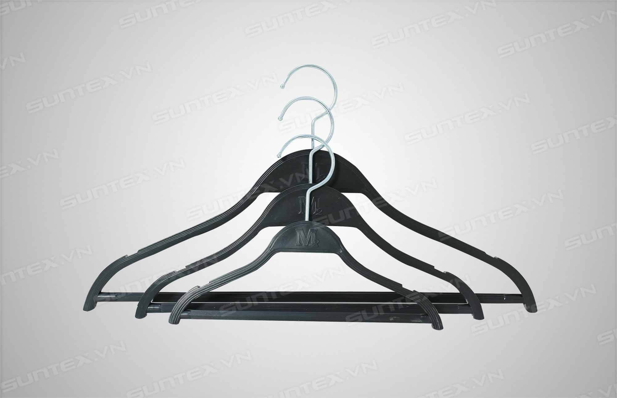 Năm 2021 hãy sử dụng ngay cho mình móc treo nhựa